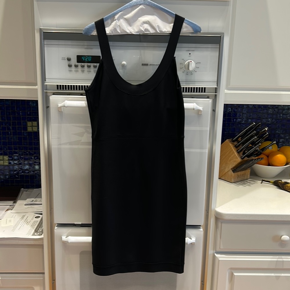 BCBG maxazria bandage body con dress